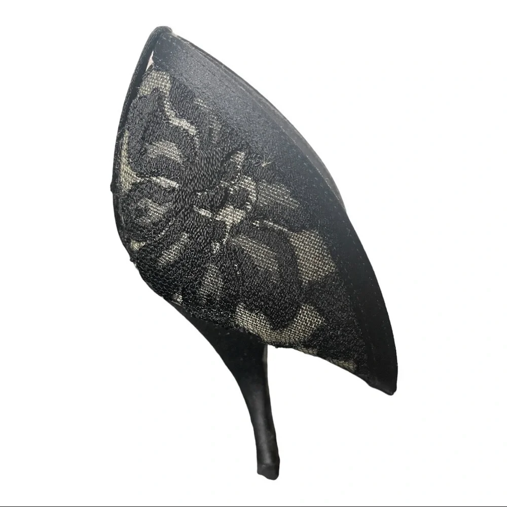 Stuart Weitzman, Black lace heel - Picture 5 of 9